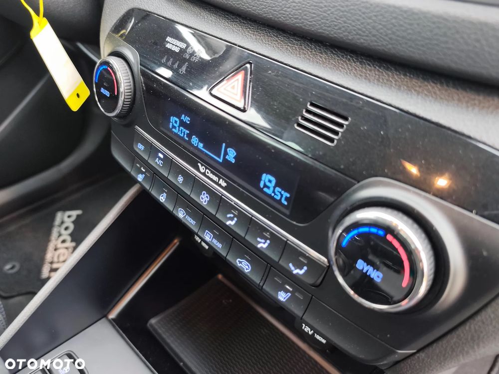 Hyundai Tucson blue 1.7 CRDi 2WD Advantage - 16