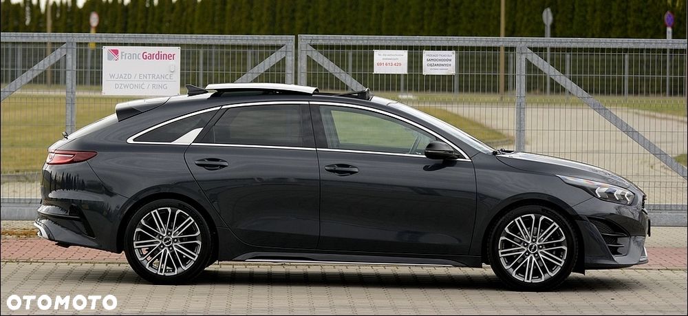 Kia ProCeed 1.5 T-GDI DCT7 OPF GT LINE - 17
