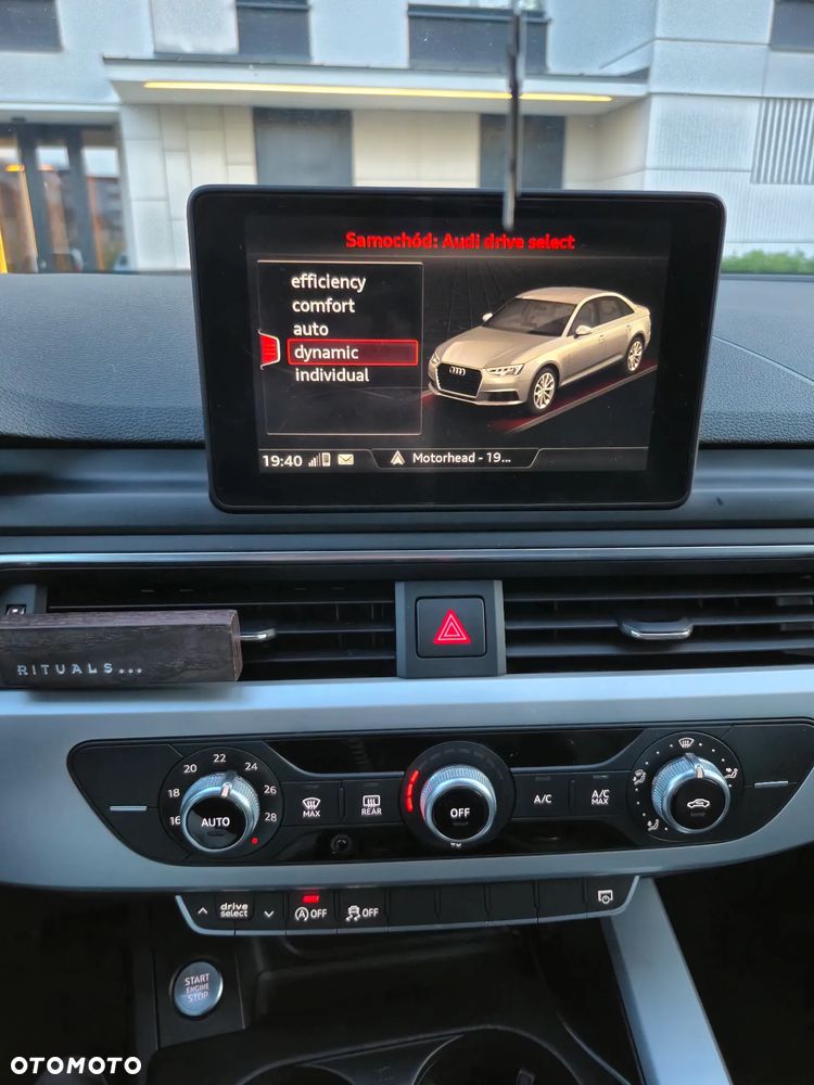 Audi A4 Limousine 2.0 TDI S tronic - 13