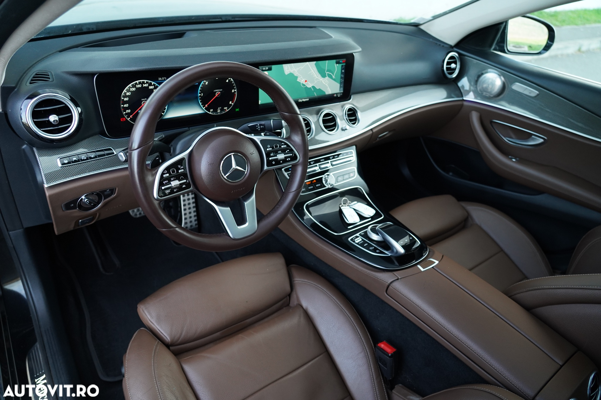 Mercedes-Benz E 220 d 9G-TRONIC Exclusive - 20