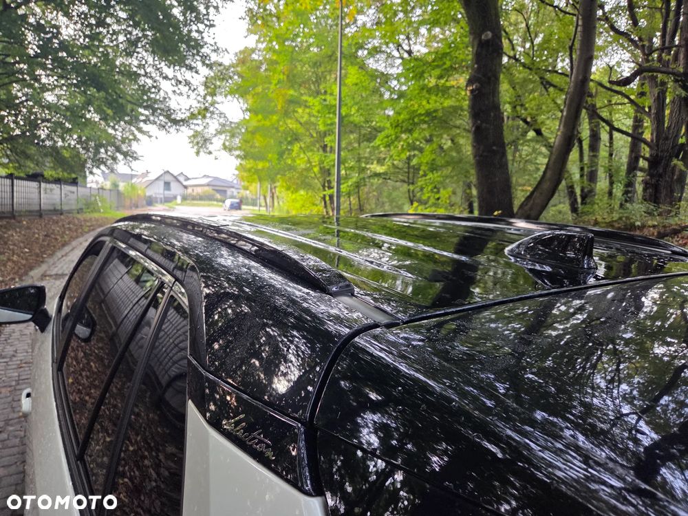 Toyota RAV4 2.5 Hybrid Selection 4x4 - 6