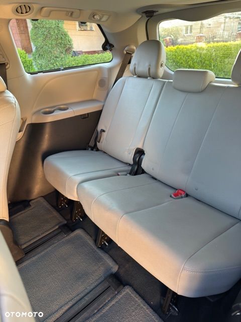 Toyota Sienna 3.5 V6 Limited AWD - 4