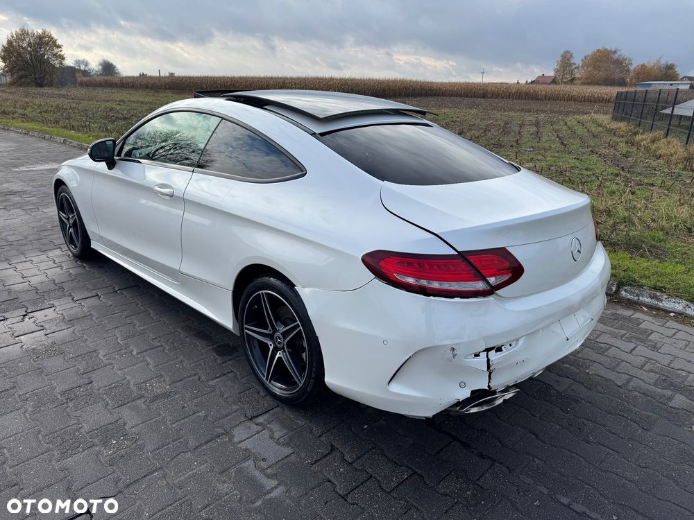 Mercedes-Benz Klasa C 180 Coupe 7G-TRONIC AMG Line - 17