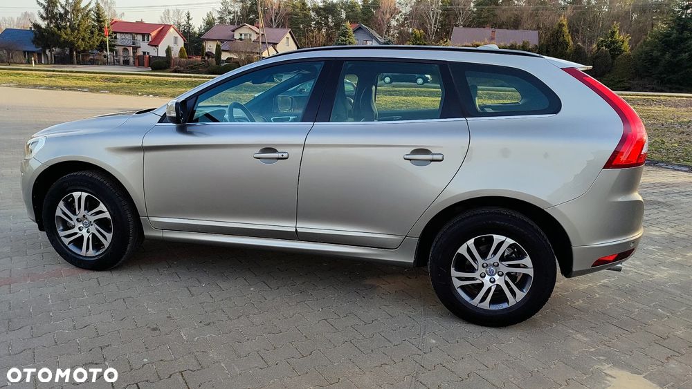 Volvo XC 60 D3 Edition Pro - 5