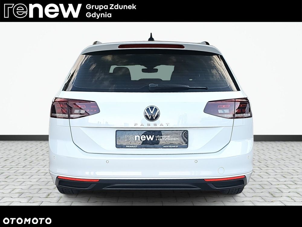 Volkswagen Passat - 6