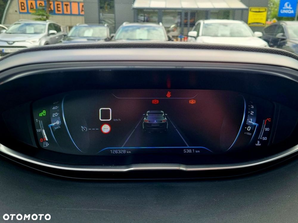 Peugeot 3008 1.5 BlueHDi Allure S&S - 17