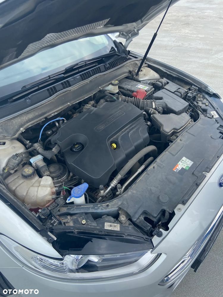 Ford Mondeo 2.0 TDCi Titanium PowerShift - 17