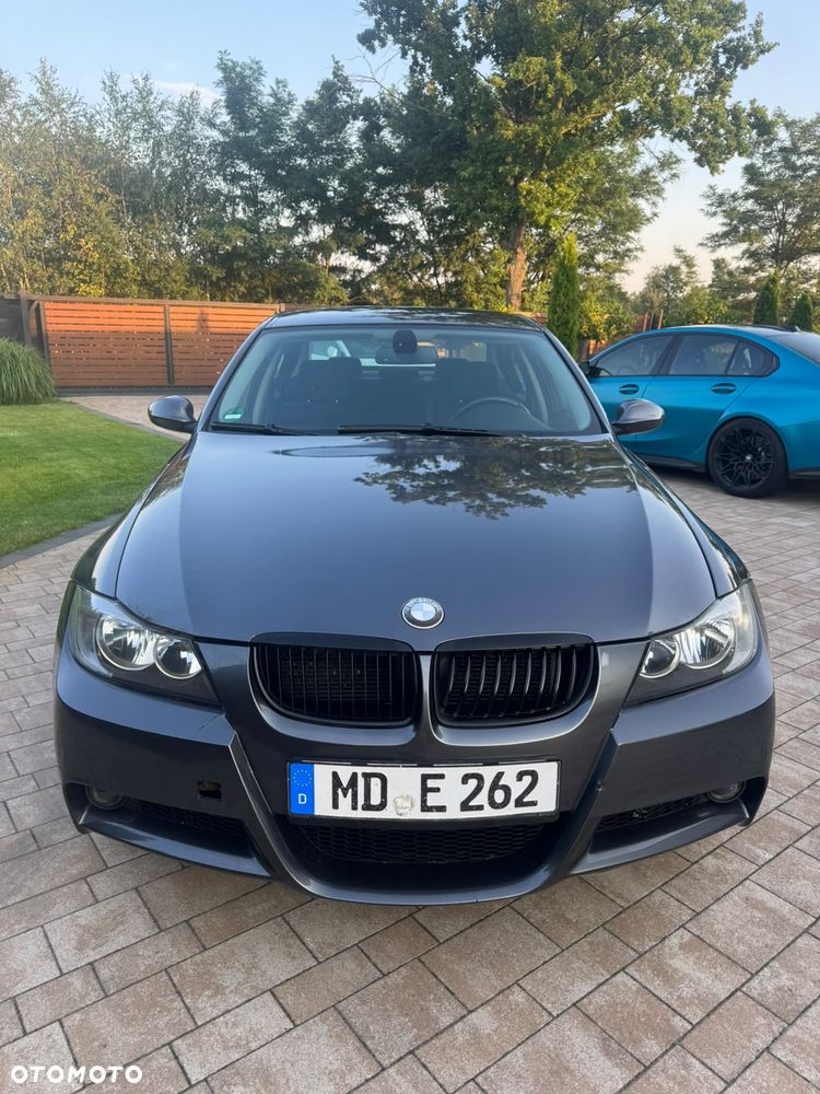 BMW Seria 3 - 24