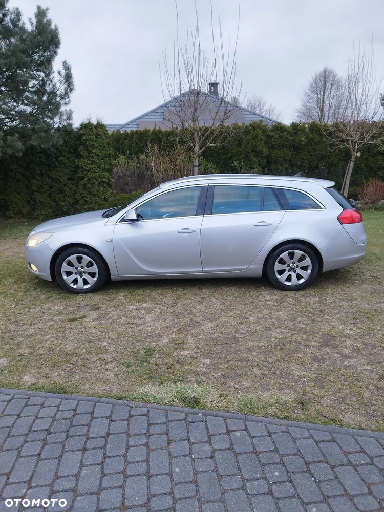 Opel Insignia - 11