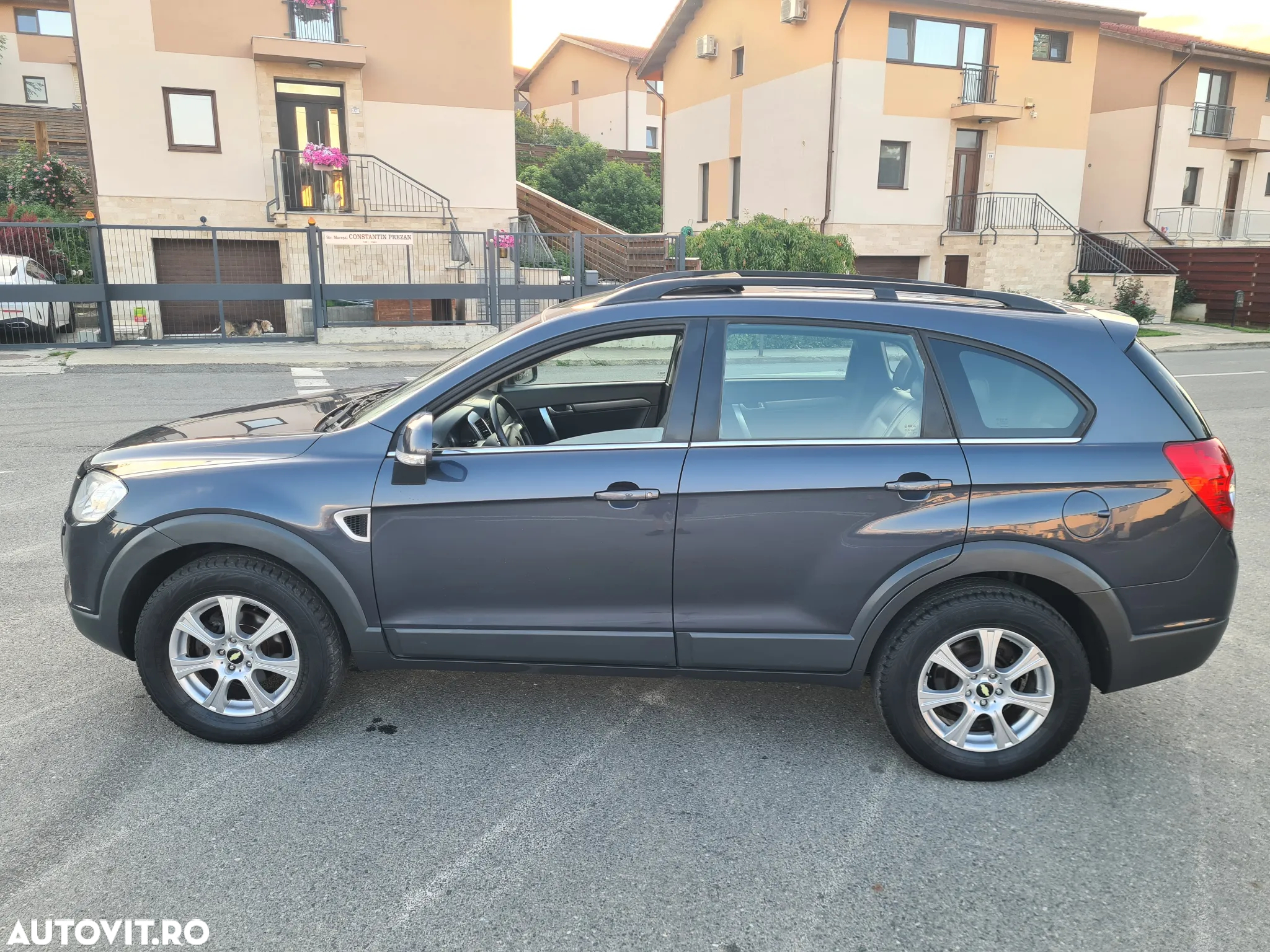 Chevrolet Captiva 2.0 4WD 7 Sitzer Automatik LT Exclusive - 27