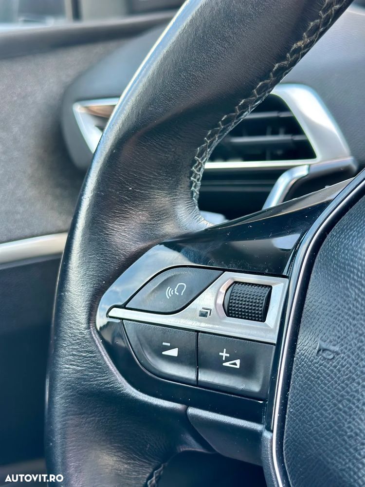 Peugeot 3008 - 27