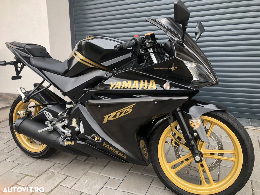 Yamaha YZF-R125 - 10