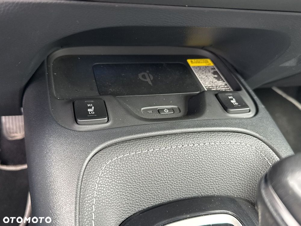 Toyota Corolla - 22