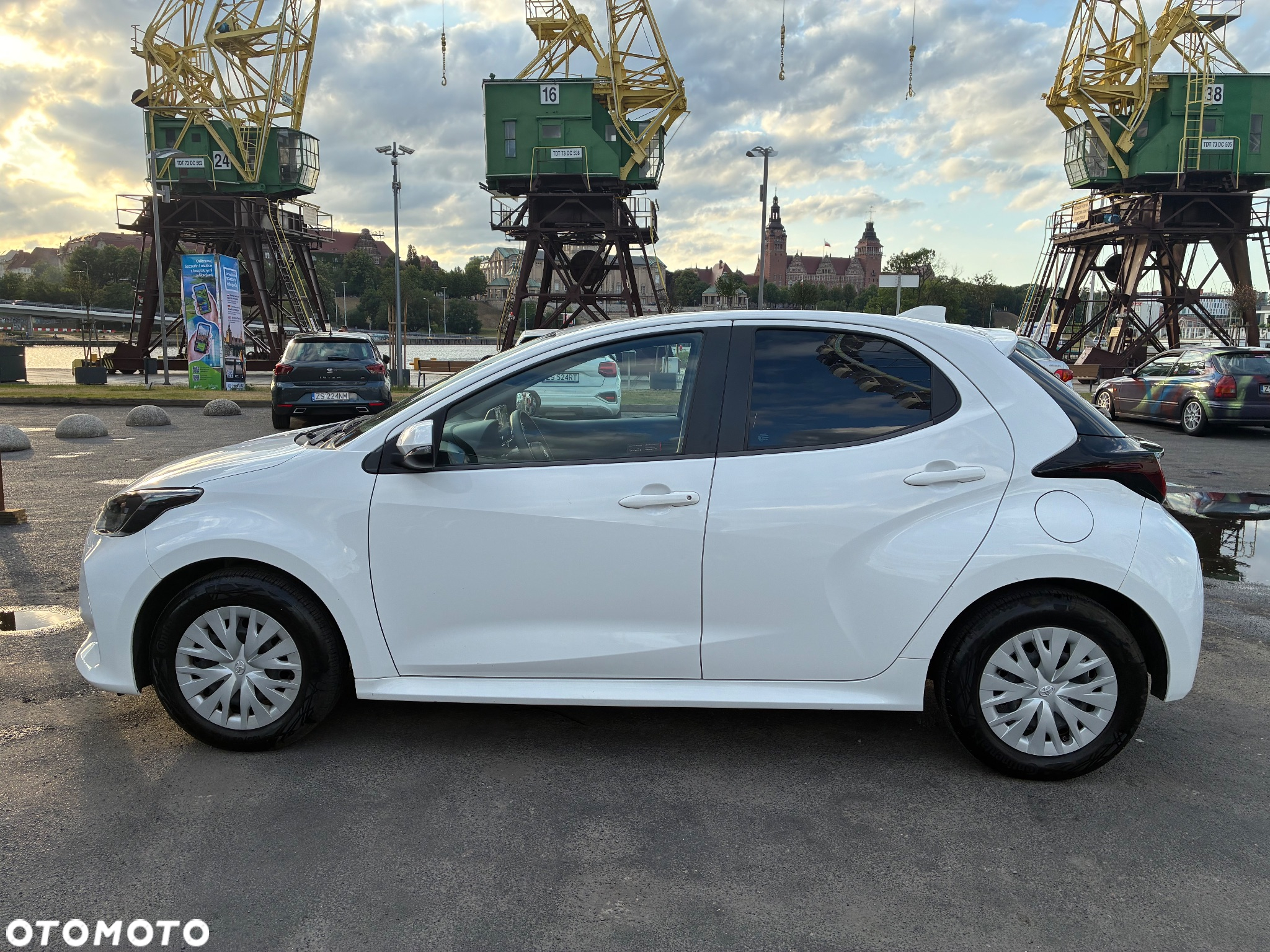 Toyota Yaris 1.0 Active - 10
