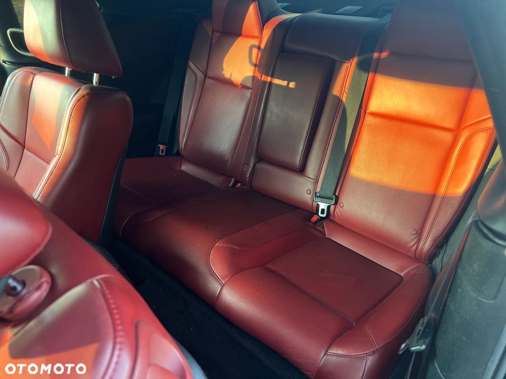 Dodge Challenger 3.6 SXT Plus - 13