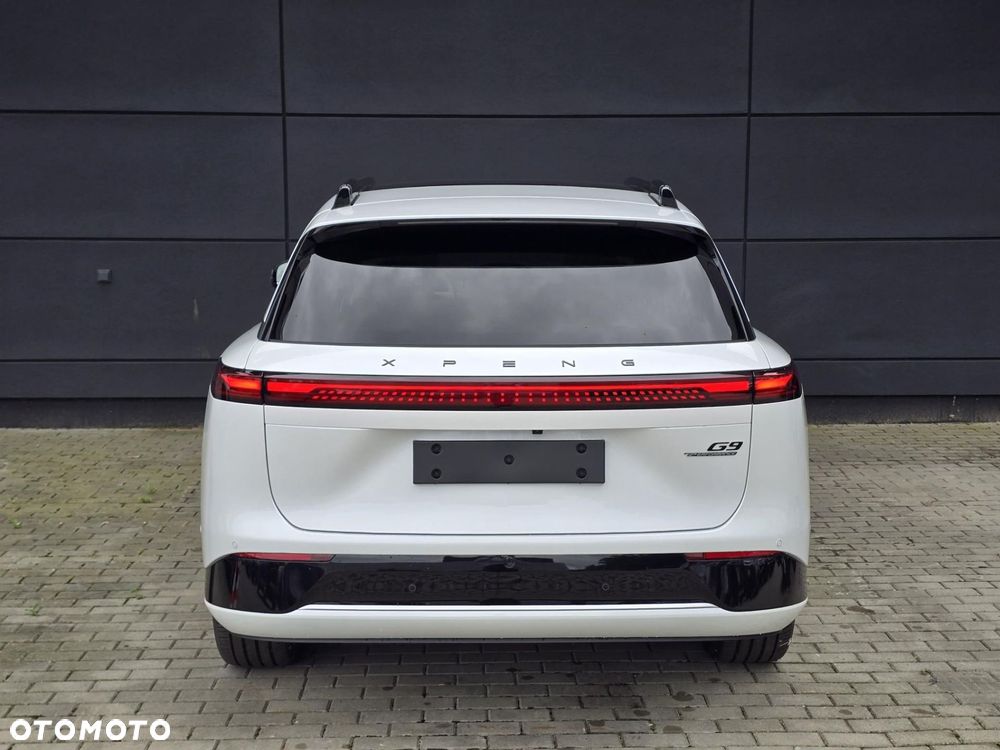 XPeng G9 94.6 kWh AWD Performance - 6