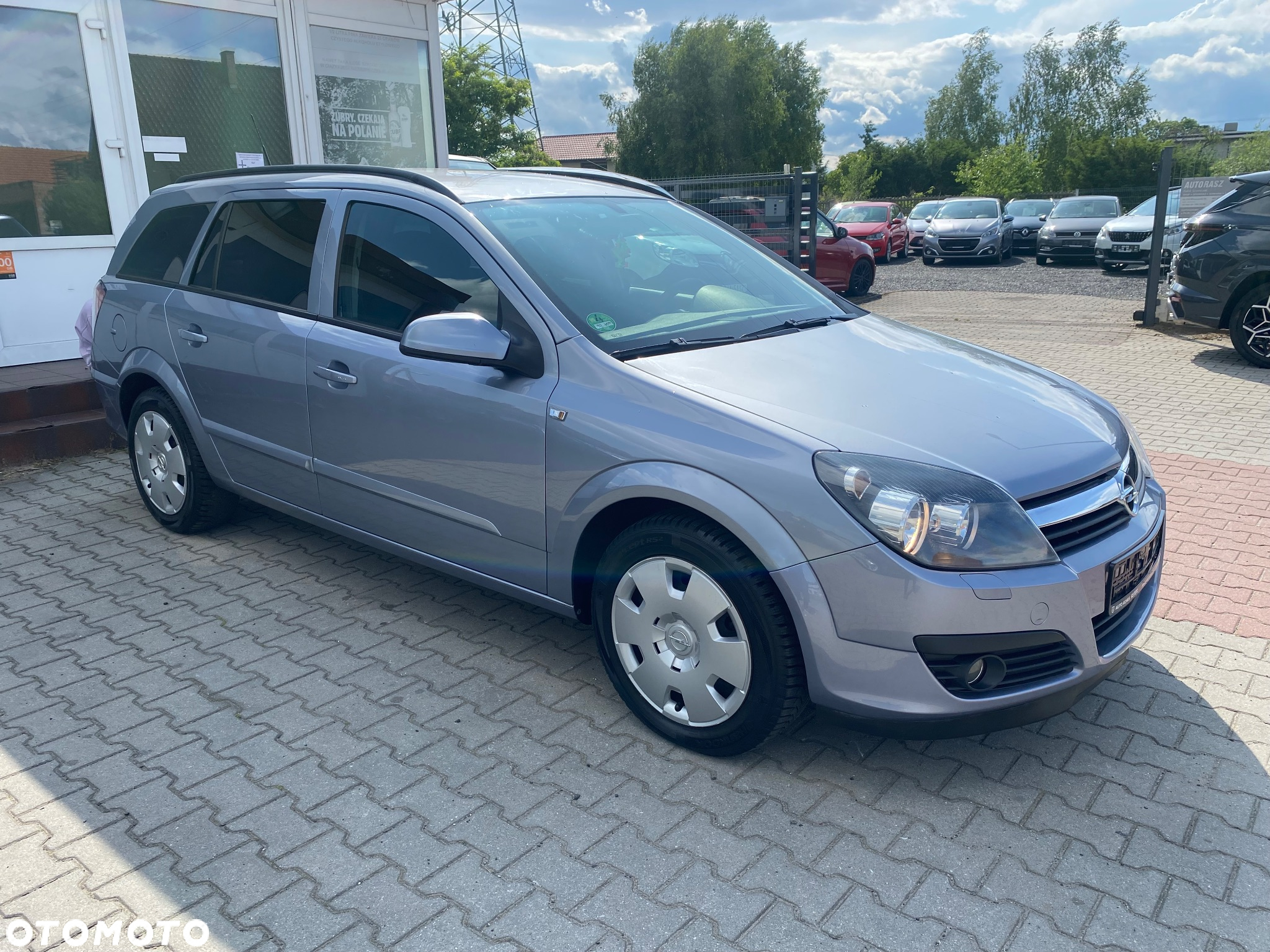 Opel Astra 1.6 Caravan - 19