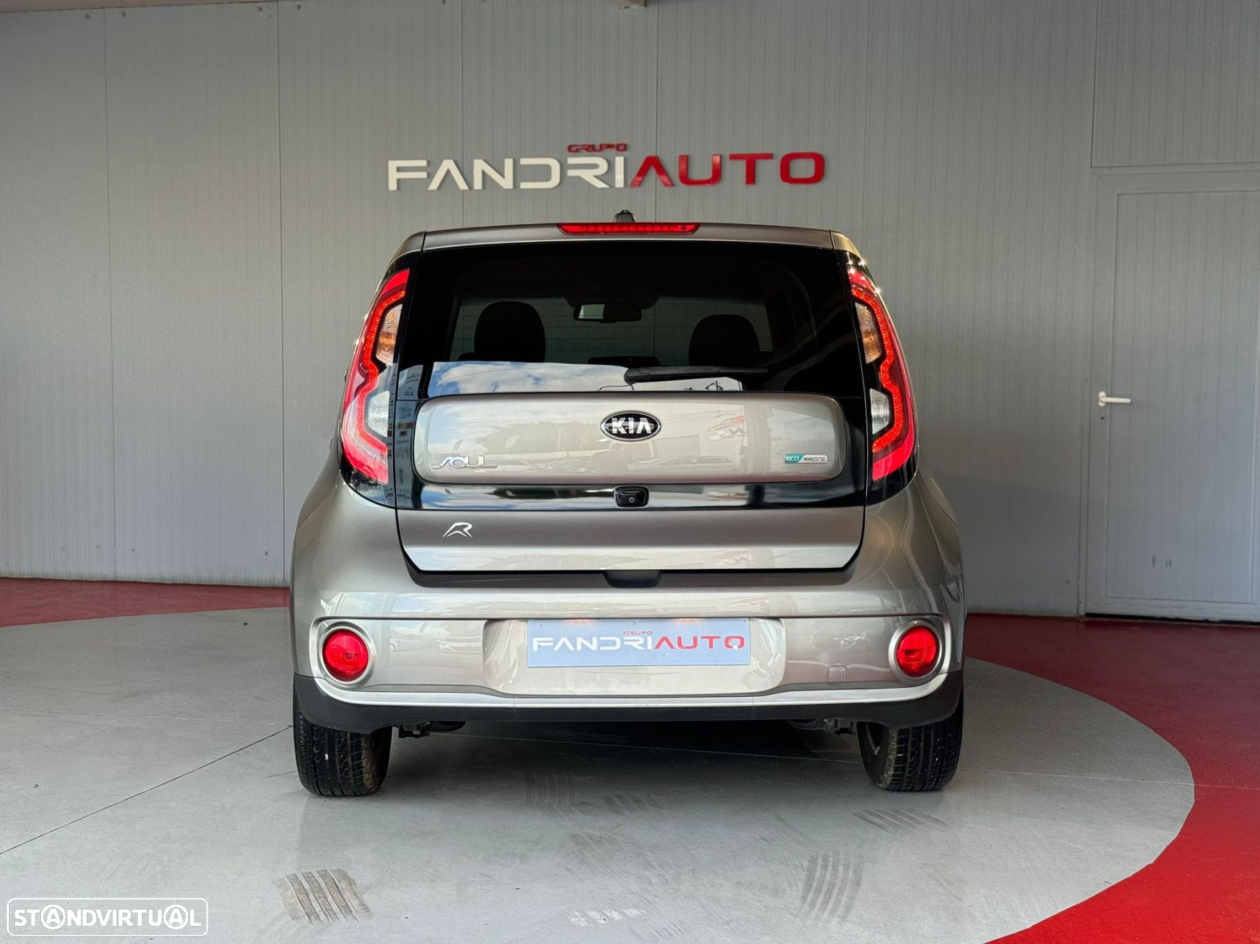 Kia e-Soul - 16