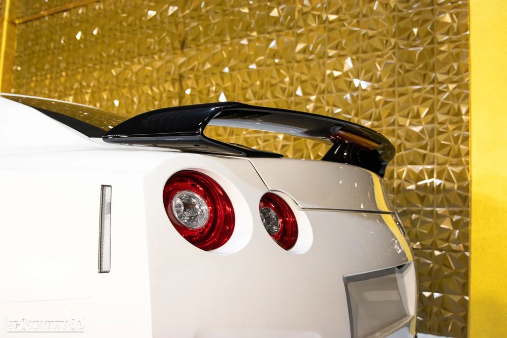 Nissan GT-R Black Edition - 14