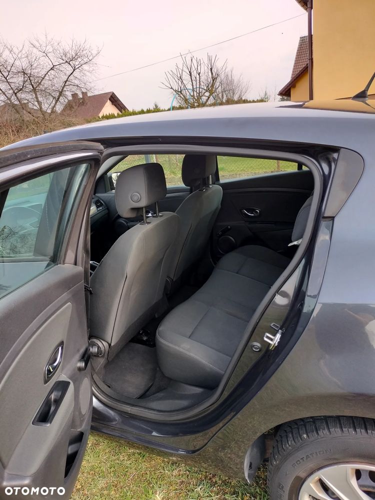 Renault Megane 1.6 16V Style Edition - 12