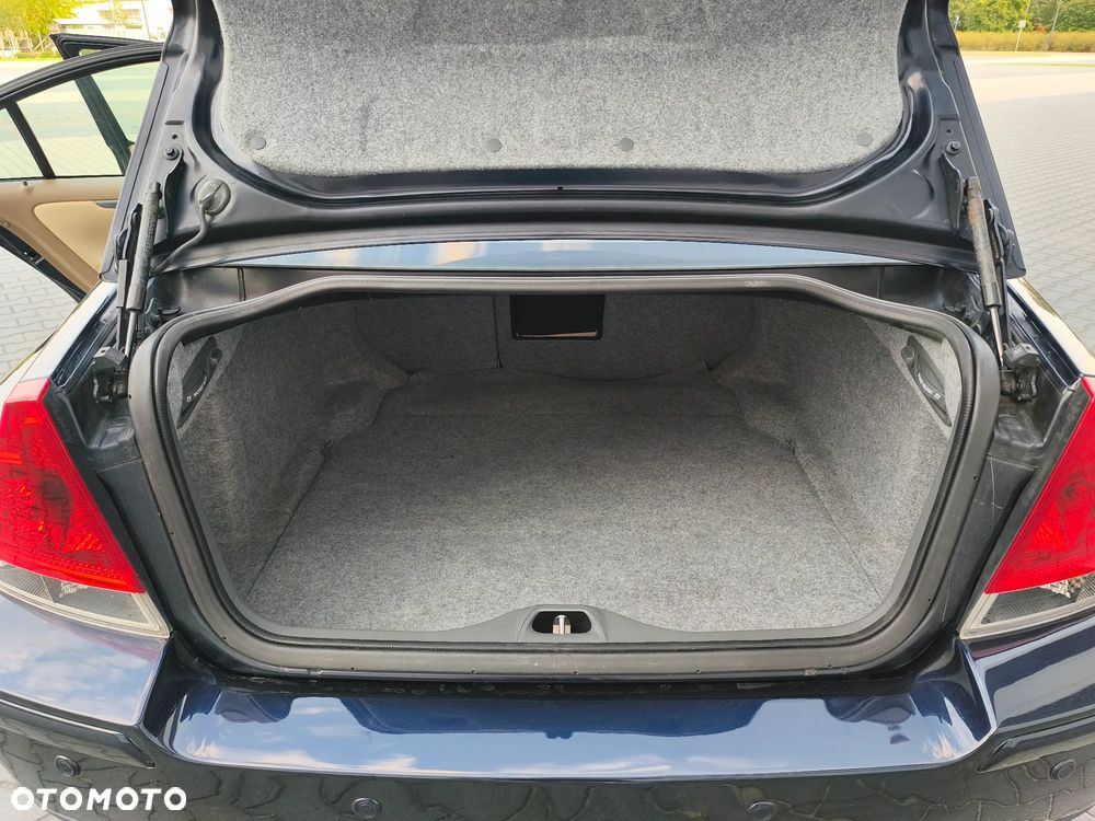 Volvo S60 2.4 Summum - 36