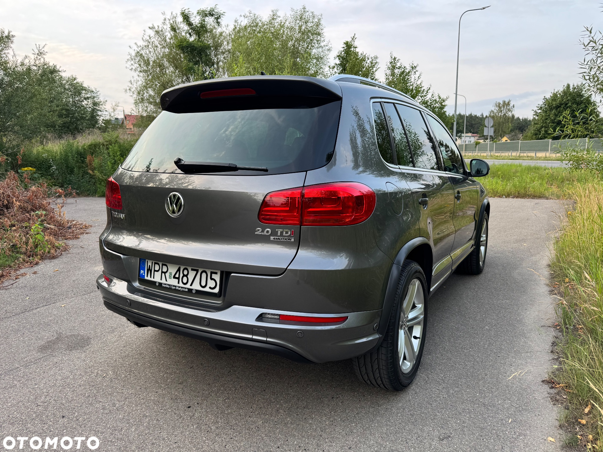 Volkswagen Tiguan 2.0 TDI 4Mot R-Style DSG - 10