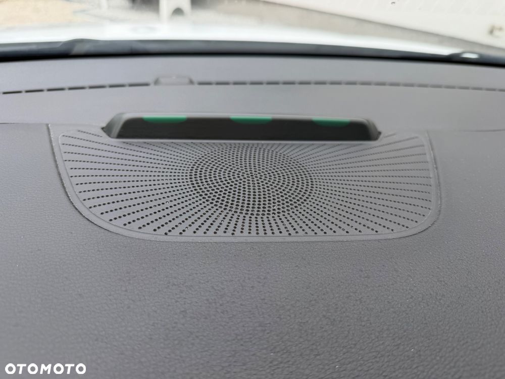 Kia Ceed 1.6 GDI DCT OPF Platinum Edition - 34