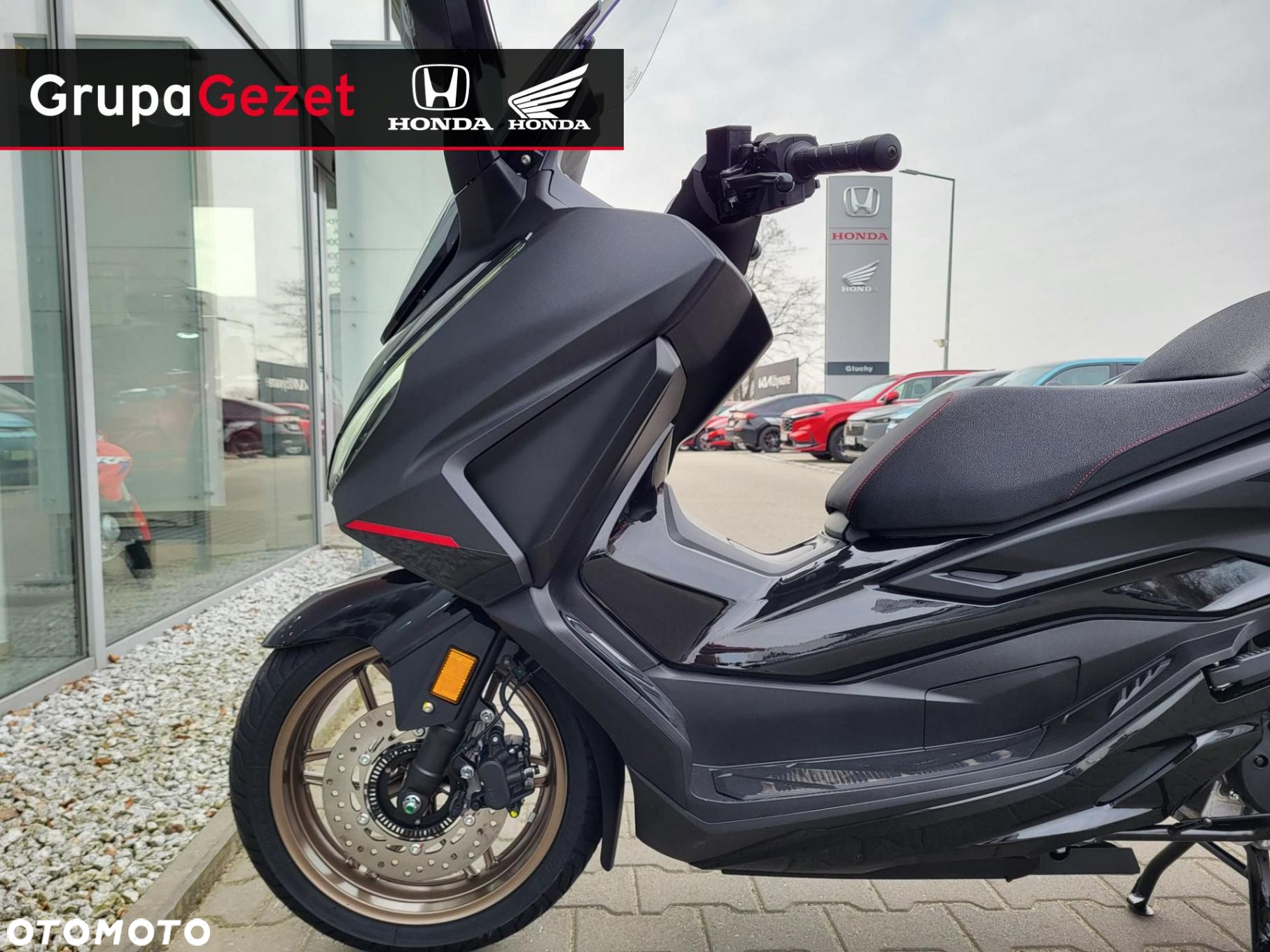 Honda NSS - 9