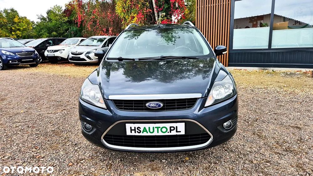 Ford Focus 2010 photo 4