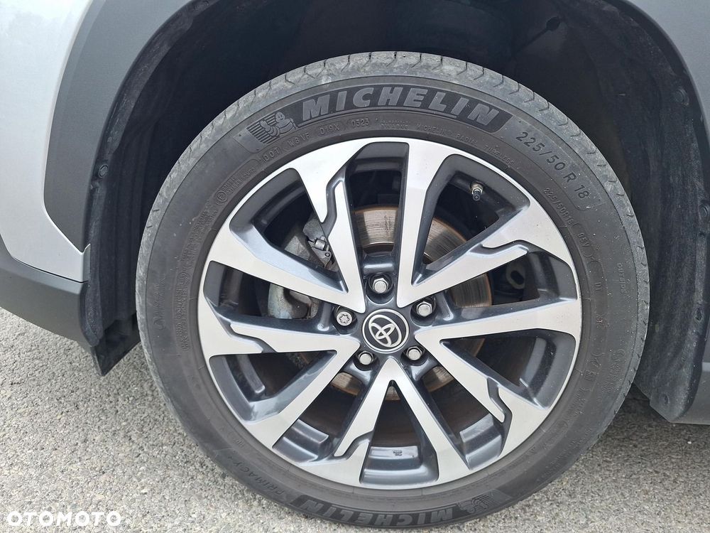 Toyota Corolla Cross - 22