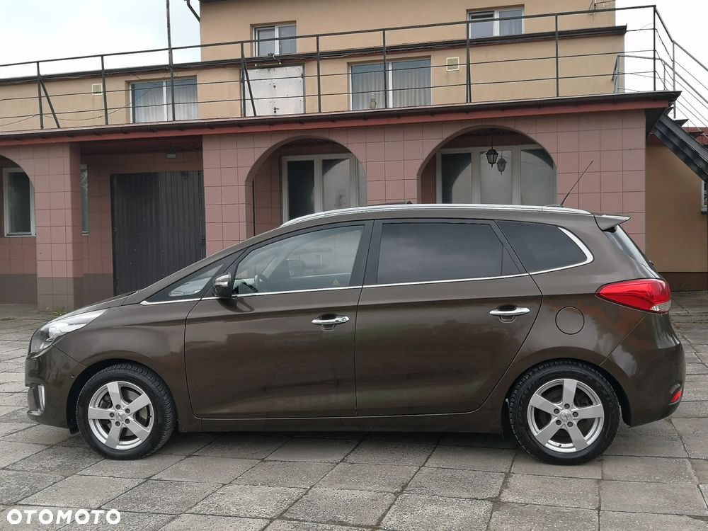 Kia Carens 1.7 CRDi 136 Dream Team Edition - 7