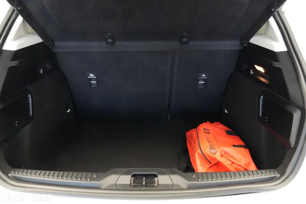 Ford Focus 1.0 EcoBoost Titanium Business - 23