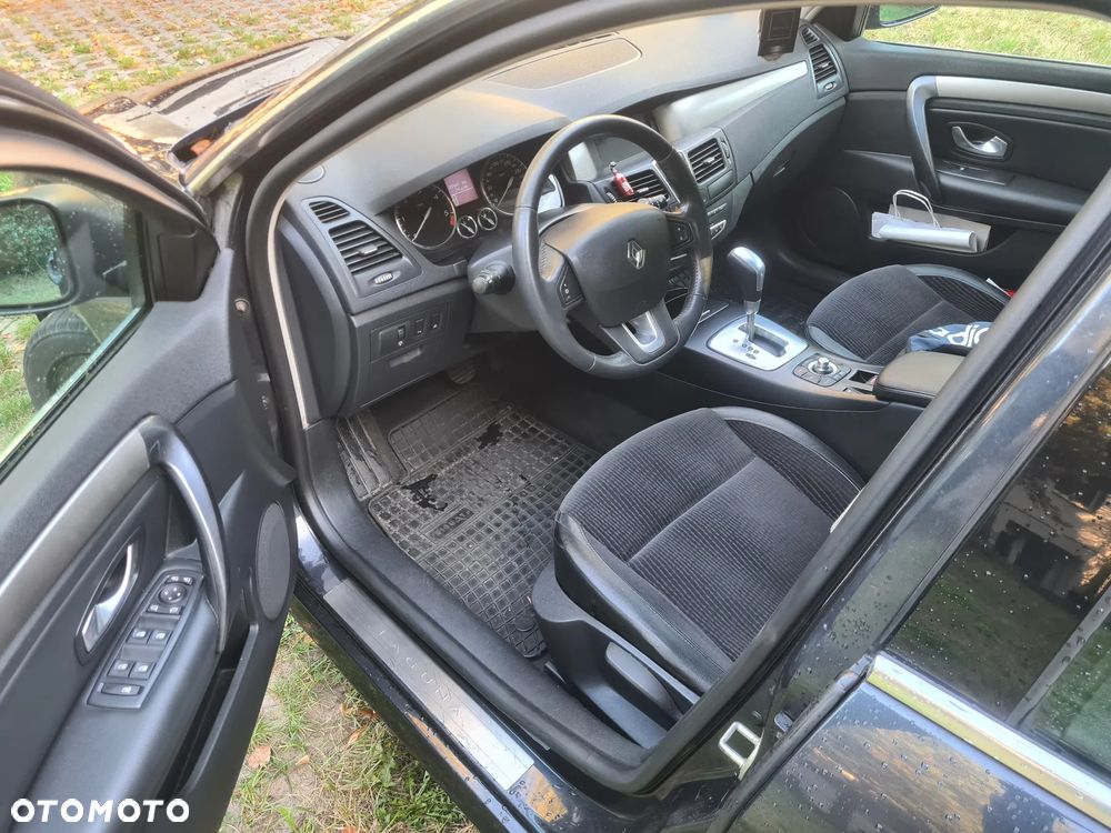 Renault Laguna 2.0 DCi Initiale - 13