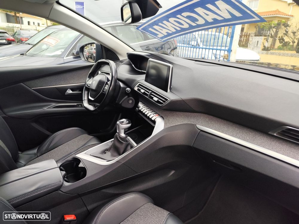 Peugeot 3008 1.6 BlueHDi Allure - 28