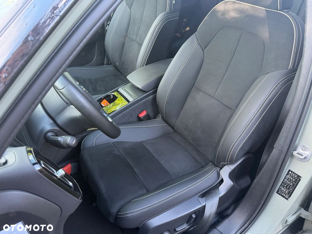 Volvo XC 40 Recharge 82 kWh Single M Extended Range RWD Ultimate - 14
