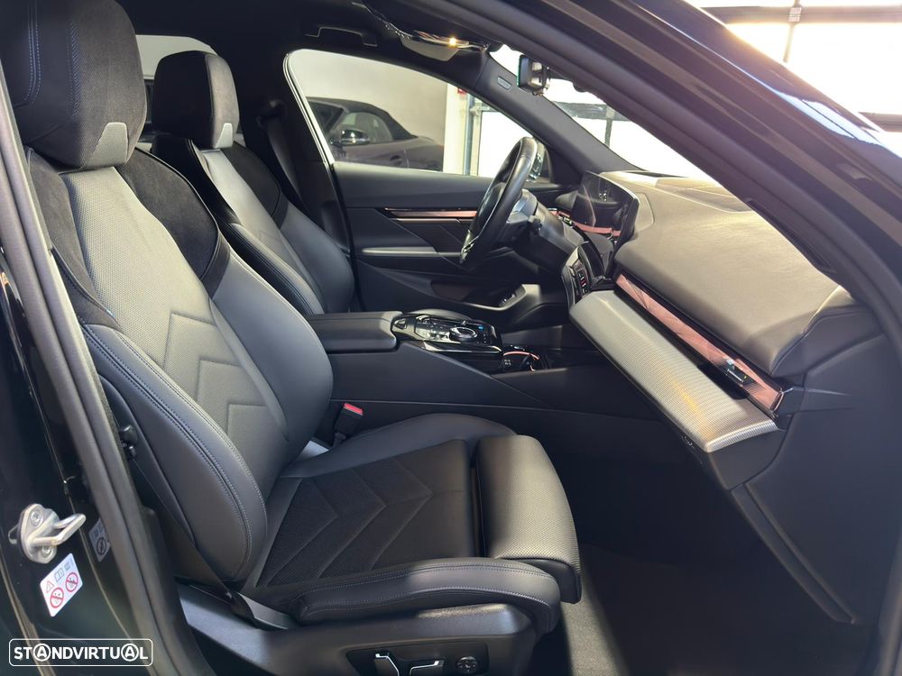 BMW i5 eDrive40 Edição Desportiva M - 11