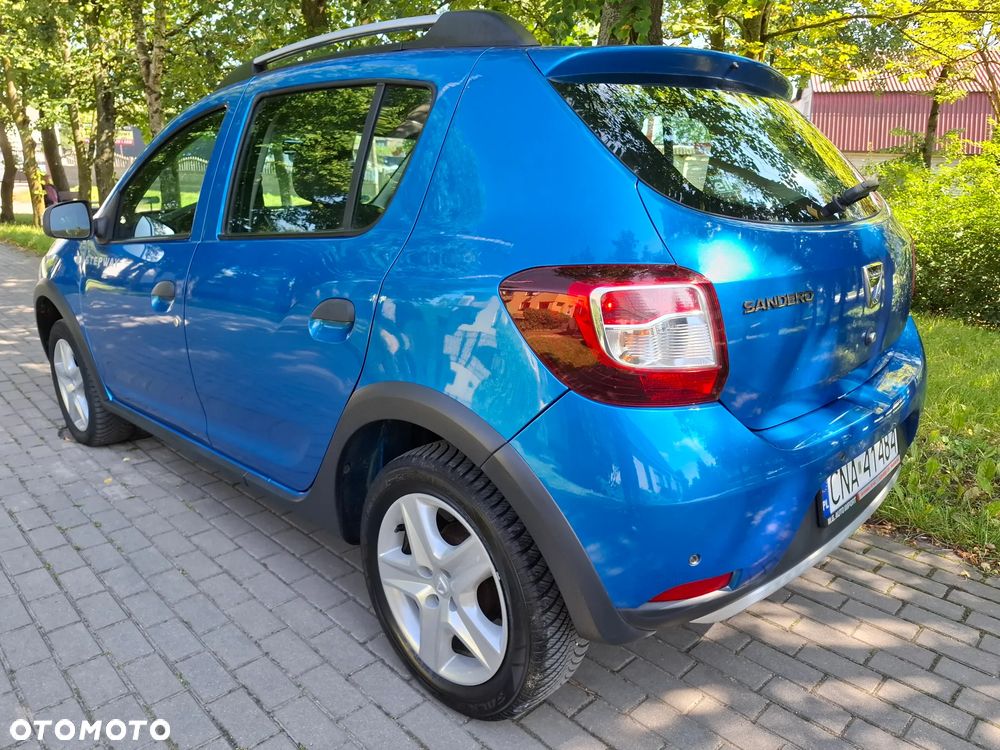 Dacia Sandero Stepway TCe 90 (S&S) Celebration - 3