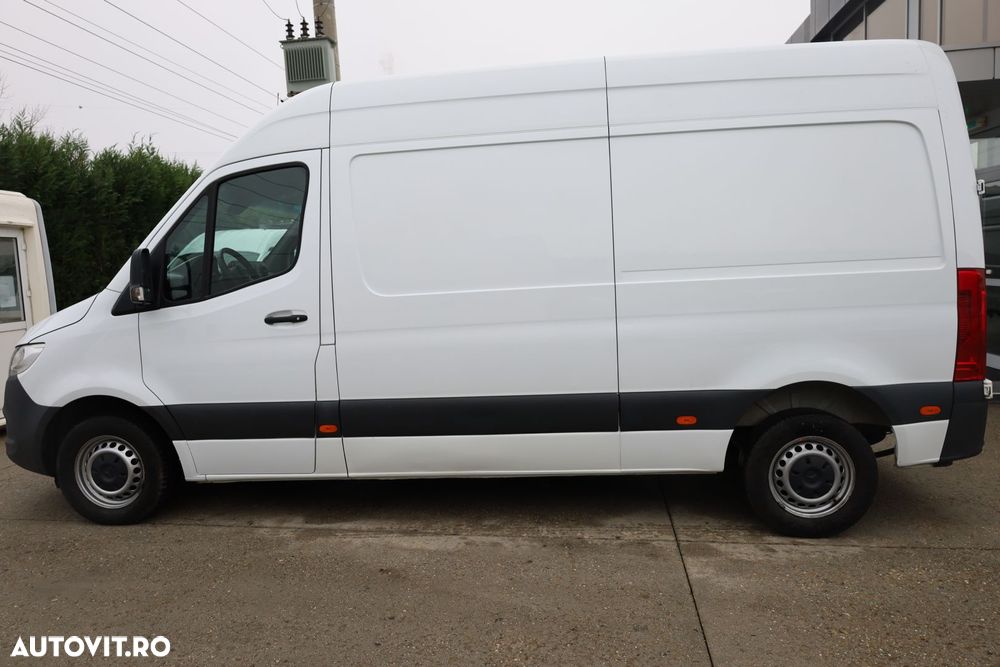 Mercedes-Benz Sprinter L2H2 - 4