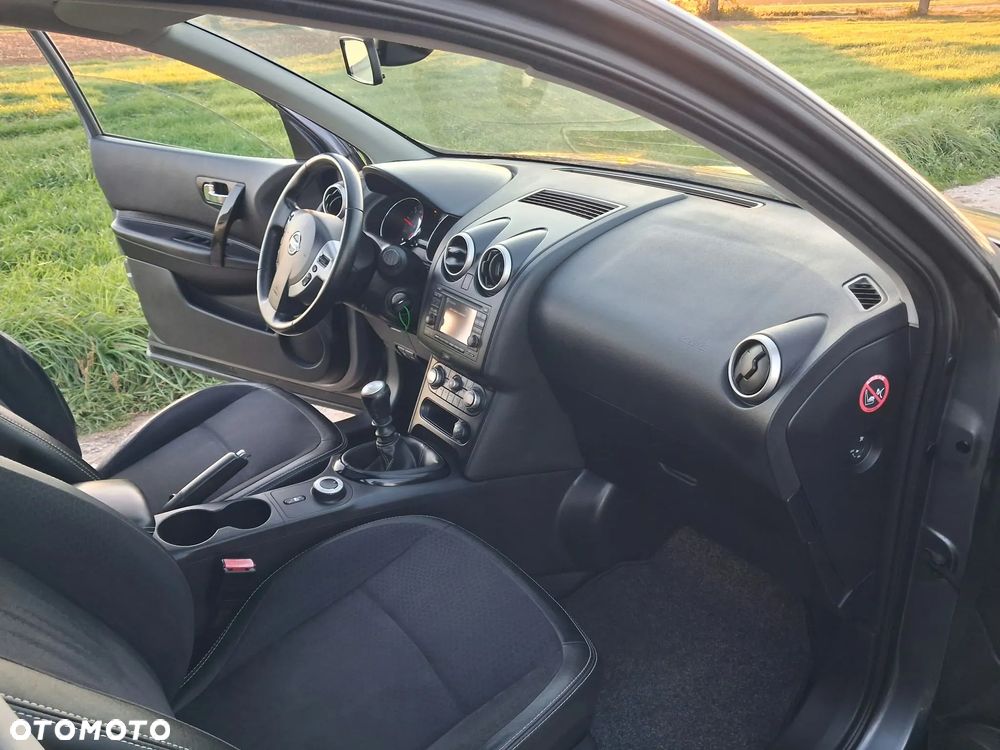 Nissan Qashqai - 9