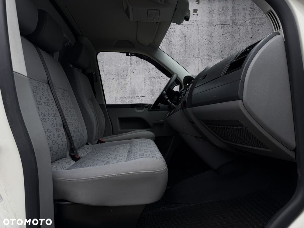 Volkswagen Transporter - 10