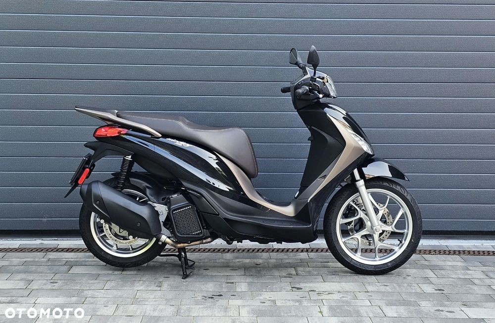Piaggio Medley - 5