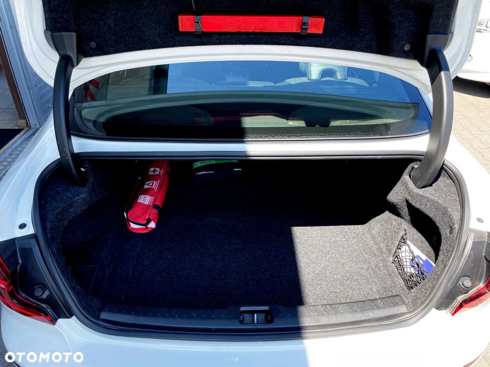 Volvo S60 B4 B Inscription - 19