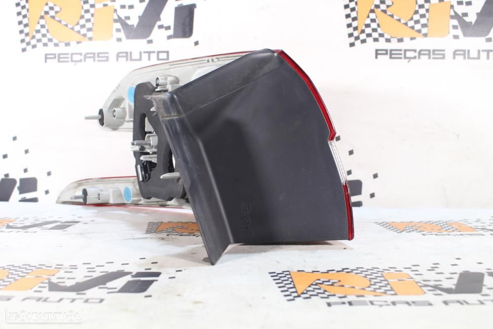 Farolim Direito Peugeot 308 Sw Ii  9678093880 / Pendura Do Chassi / Ca - 3