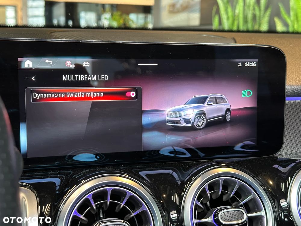 Mercedes-Benz GLB AMG 35 4-Matic - 24