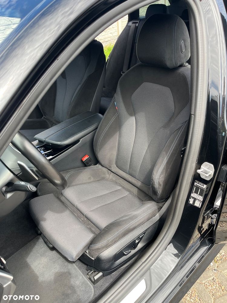 BMW Seria 5 520d M Sport Edition - 15