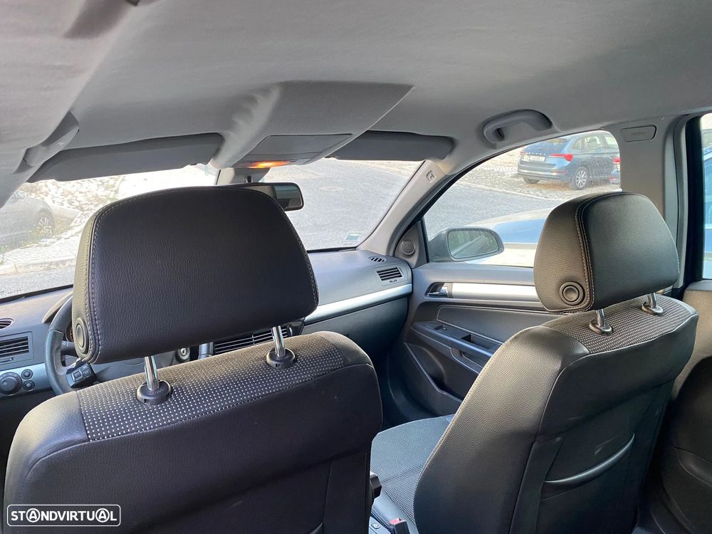 Opel Astra 1.3 CDTI Edition - 11