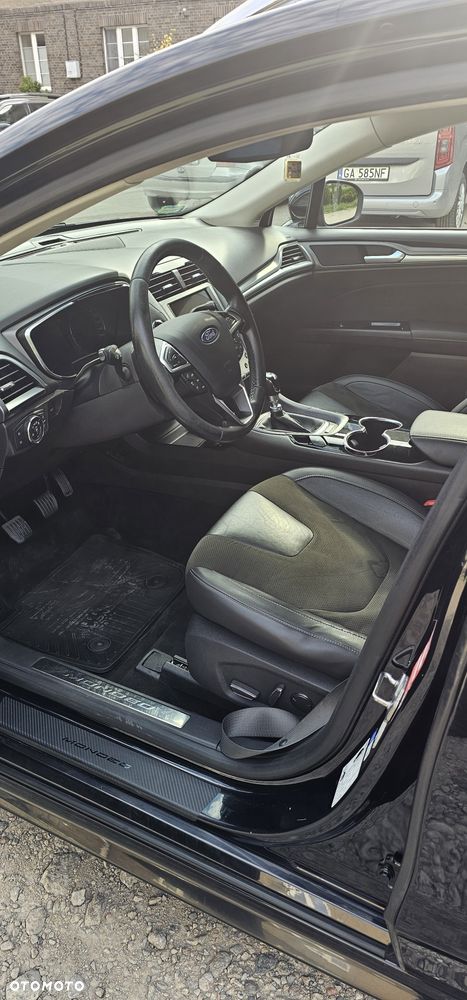 Ford Mondeo 2.0 TDCi ST-Line - 11