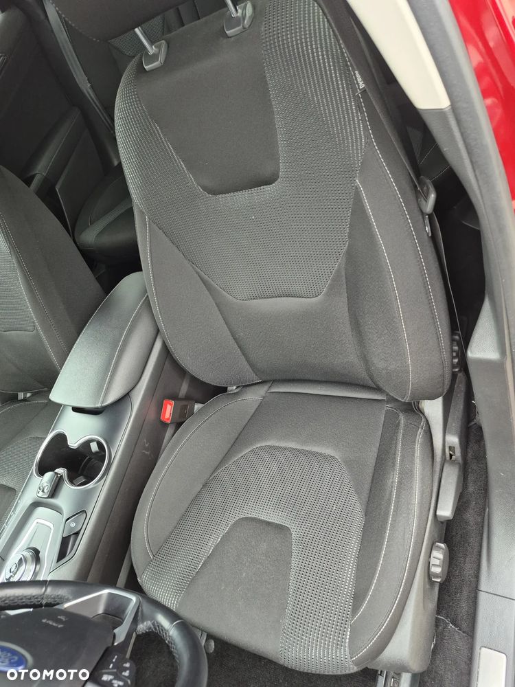 Ford Mondeo 2.0 TDCi Ambiente PowerShift - 8