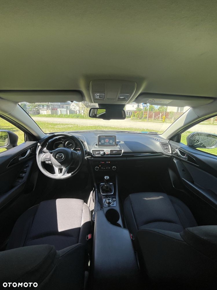 Mazda 3 - 8