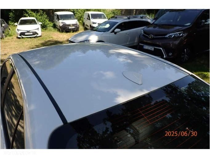Toyota Corolla - 28